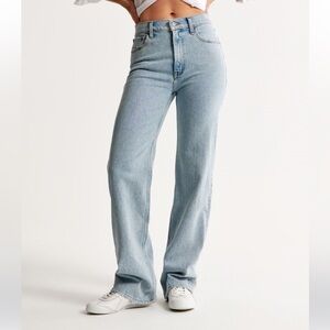 Abercrombie & Fitch Women's Hi Rise 90s Relaxed Jean